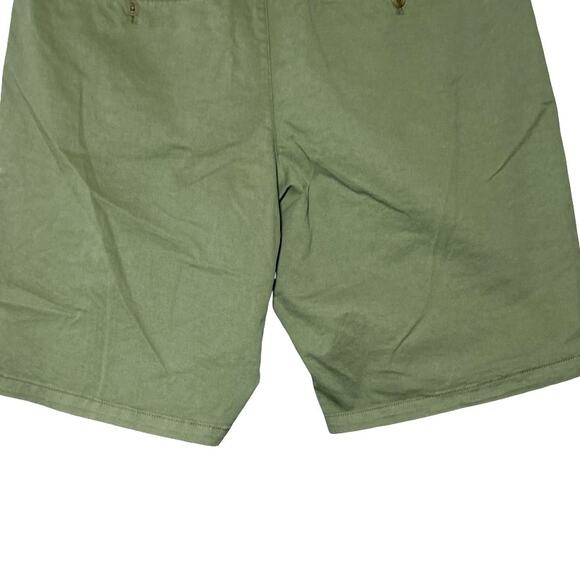 NWT Gap Men’s 10” Essential Khaki Shorts Olive Green Size 34 - Picture 7 of 8